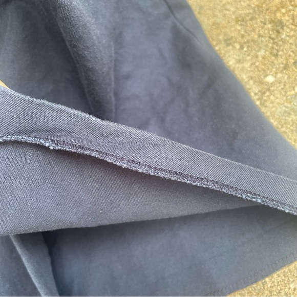 BANANA REPUBLIC Women’s Colorblock Navy Black Sleeveless Pencil Dress Size 6 P - Picture 8 of 9